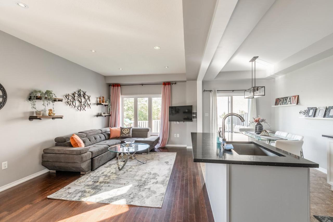 Luxury 3Br 2Ba Townhome With Private Hot Tub, Gym, Bbq By Globalstay Hamilton Exterior foto