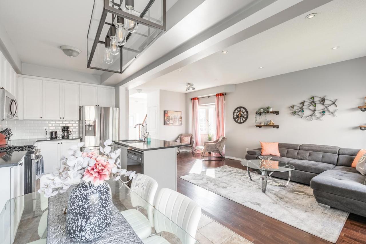 Luxury 3Br 2Ba Townhome With Private Hot Tub, Gym, Bbq By Globalstay Hamilton Exterior foto